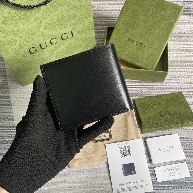 Gucci Marmont Bi-Fold Wallet 11cm