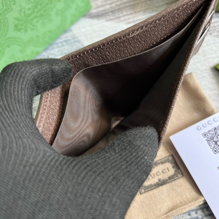 Gucci Jumbo GG Wallet Brown For Men 4.3in/11cm GG 699308 UKMBG 2572