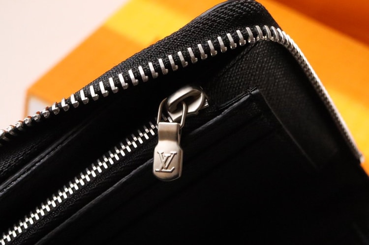 Louis Vuitton Zippy Wallet Vertical Damier Graphite For Men, Men's Wallet 7.9in/20cm LV