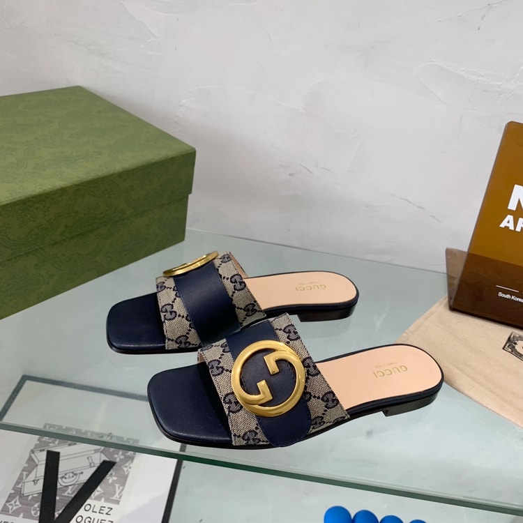 Gucci Blondie Matelasse Canvas Slide Sandal Black For Women GG