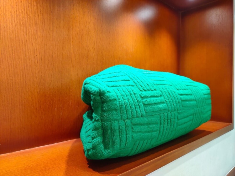 Bottega Veneta Teen Pouch Green, For Women, Women's Bags 12.2in/31cm