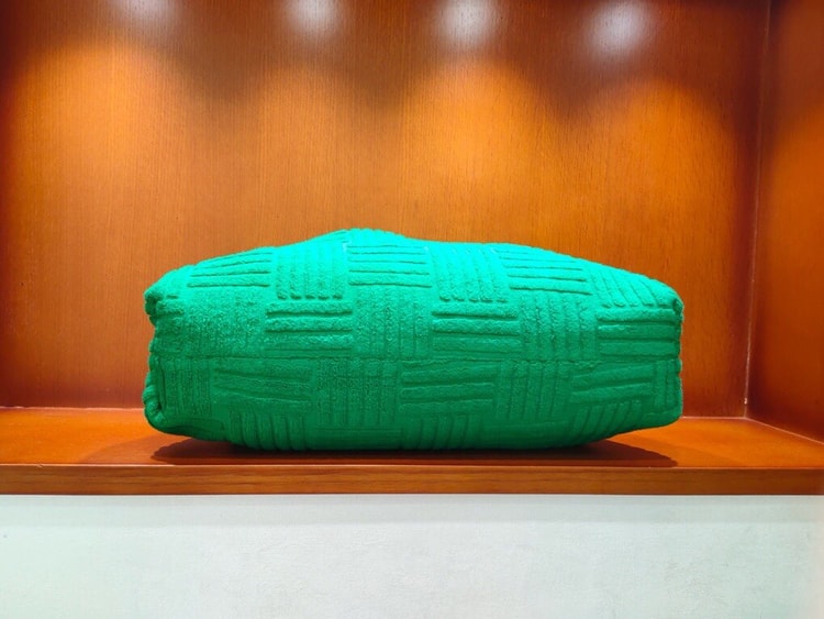 Bottega Veneta Teen Pouch Green, For Women, Women's Bags 12.2in/31cm