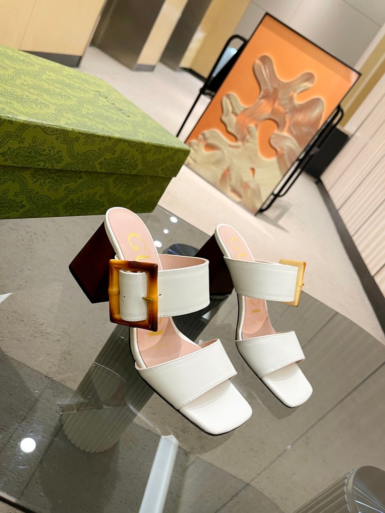 Gucci Women's Sandal With Bamboo Buckle White For Women GG‎ 674821 C9D00 9022