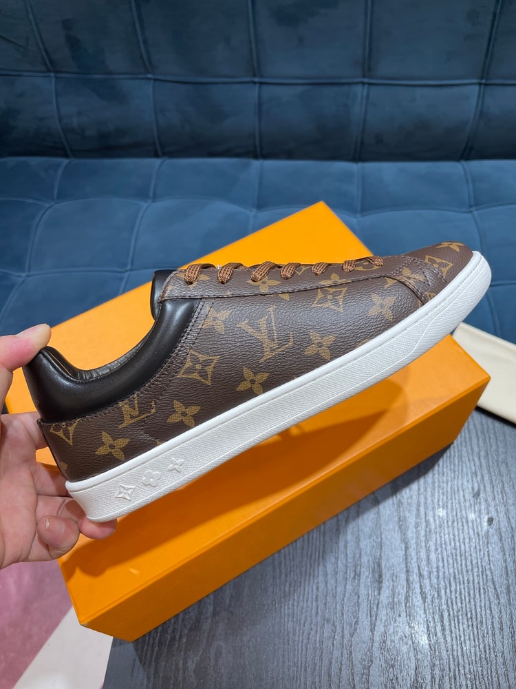 Louis Vuittion Luxembourg Sneaker Brown For Men LV 1A4PAF