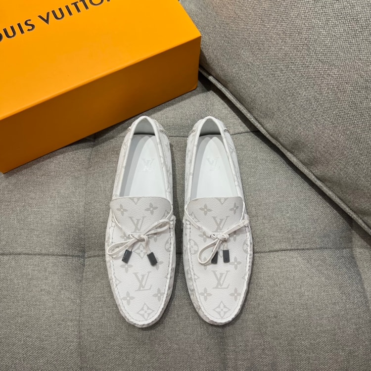 Louis Vuittion LV Driver Moccasin White For Men LV 1AAF46