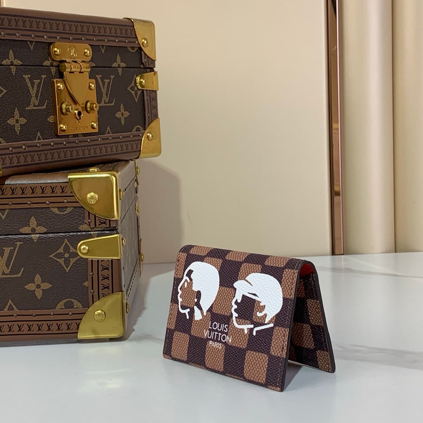 undefined - alternate